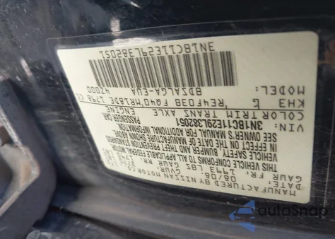 2009 Nissan Versa 1.8Sl z USA, uszkodzony, nr VIN 3N1BC11E29L382051